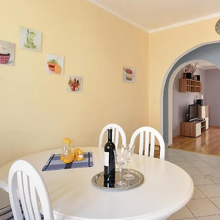 Gorgeous In With Kitchen *