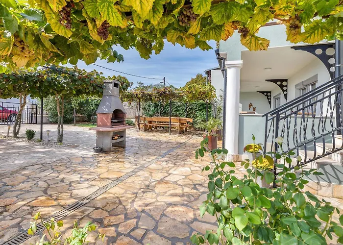 Apartment In With Wifi *